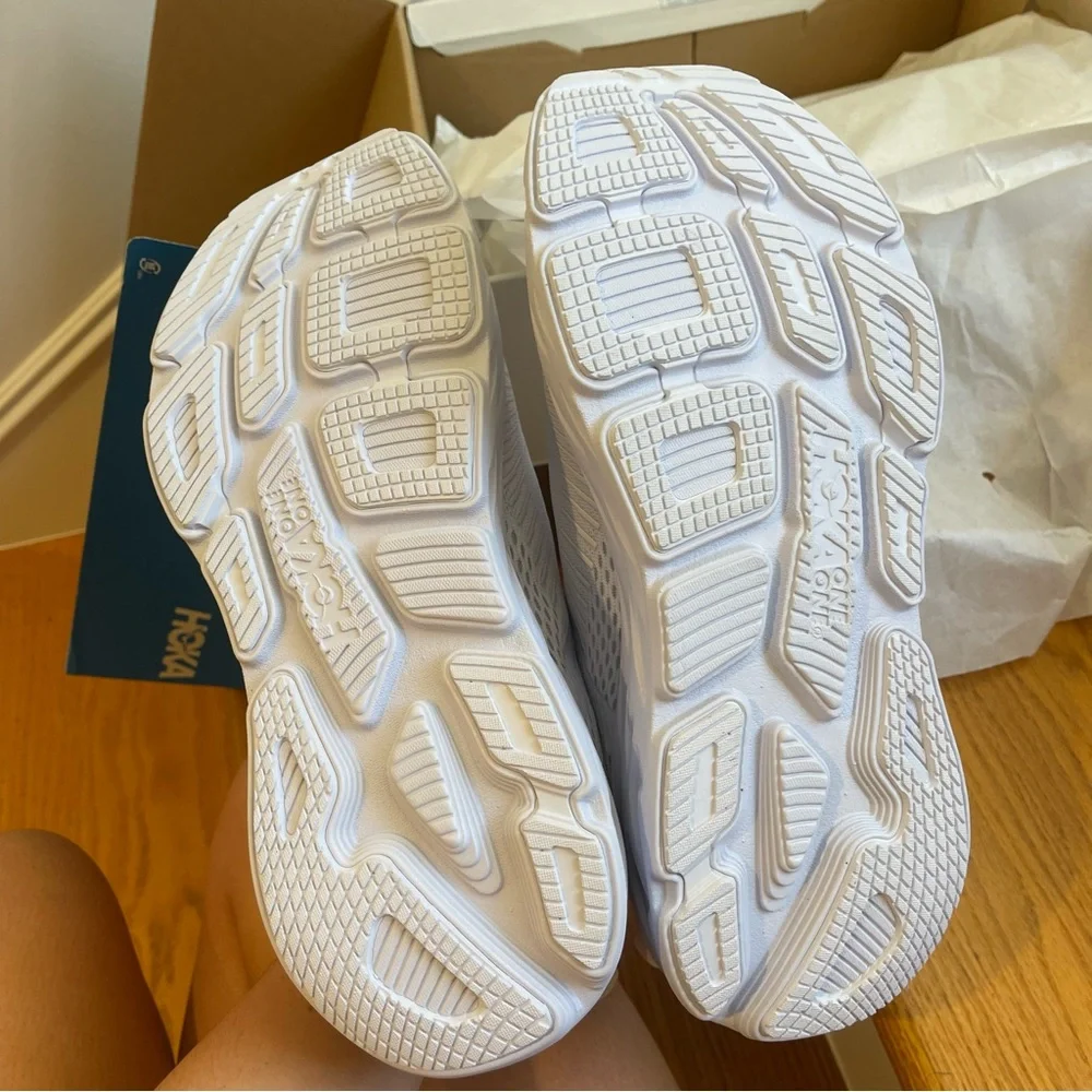NWT Hoka Bondi 7 All White Hoka One One - Picture 9 of 15